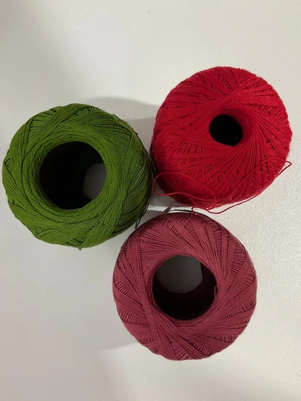 Bundle Crochet Thread Vintage Reds and Green Aunt Lydia